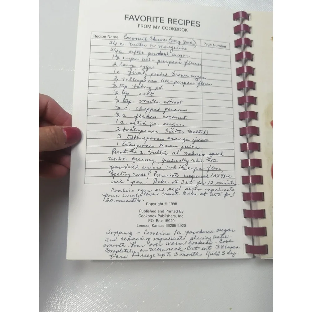 First Presbyterian Church‎ Weaverville, North Carolina Spiral Cookbook 1998 2nd